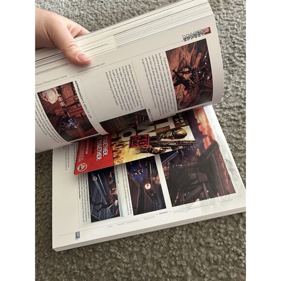Mass Effect 3 Prima Official Strategy Guide Playstation 3 Xbox 360 PC Bioware - Picture 4 of 5